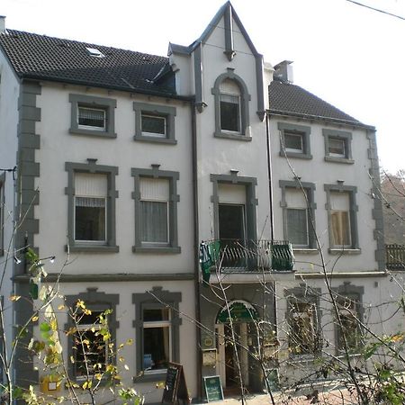 Hotel Bergische Schweiz เฟลแบร์ท ภายนอก รูปภาพ