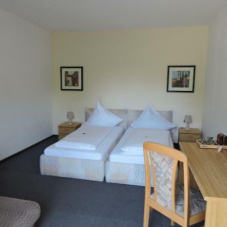 Hotel Bergische Schweiz เฟลแบร์ท ภายนอก รูปภาพ
