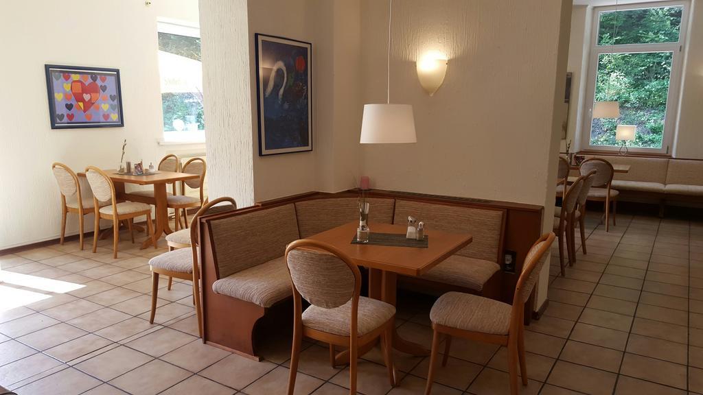 Hotel Bergische Schweiz เฟลแบร์ท ภายนอก รูปภาพ